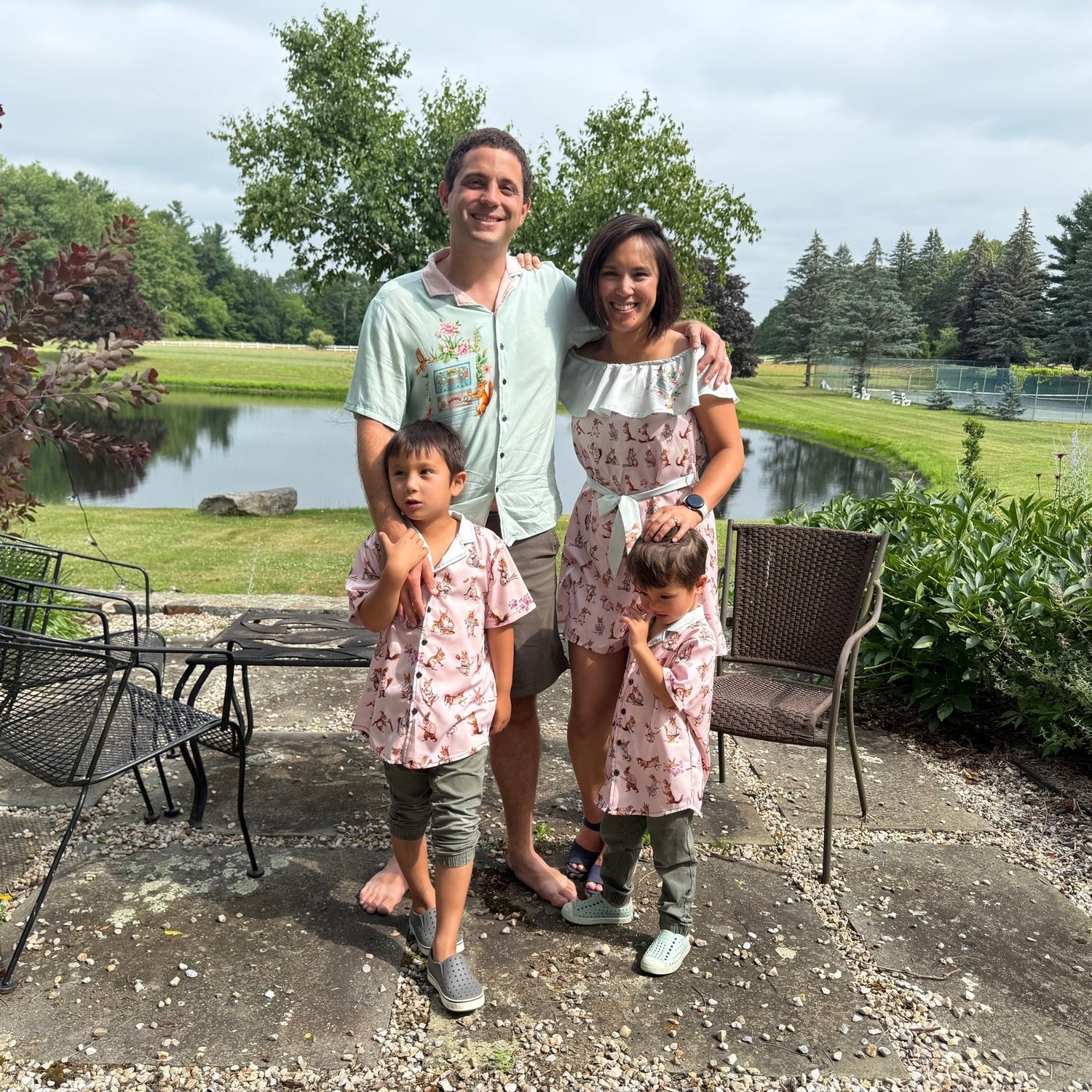 Family matching outfits
