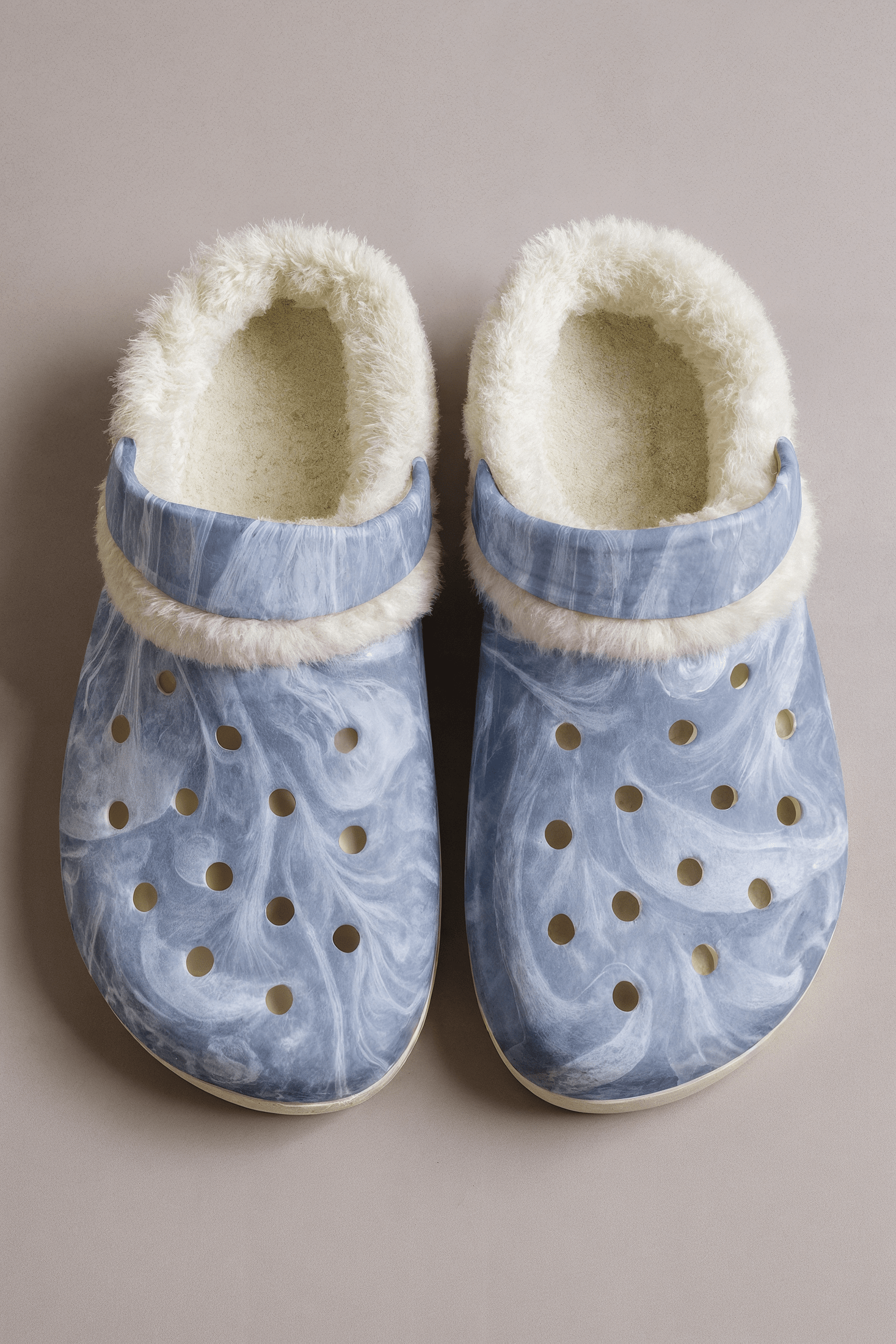 SILENCE by Riffhaus - Women's Classic Clogs with Fleece - Sofia Isella Riff